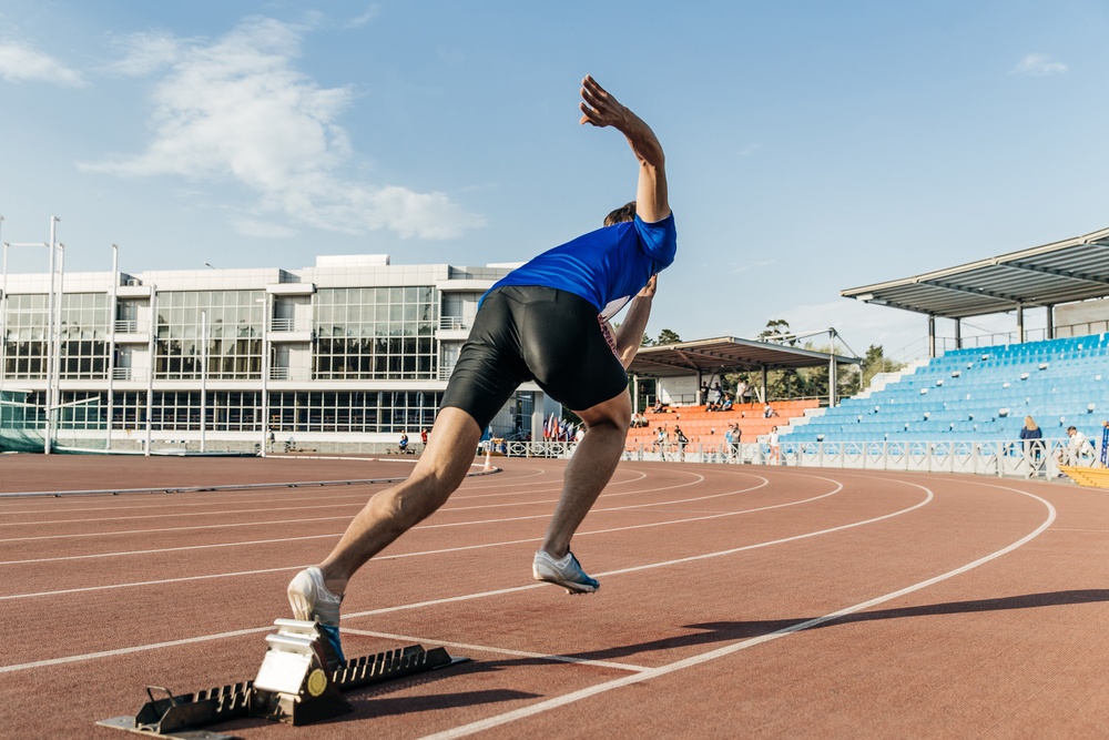 Corre, pula, arremessa: Saiba mais sobre as modalidades do atletismo