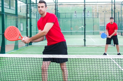 tenis para jogar padel